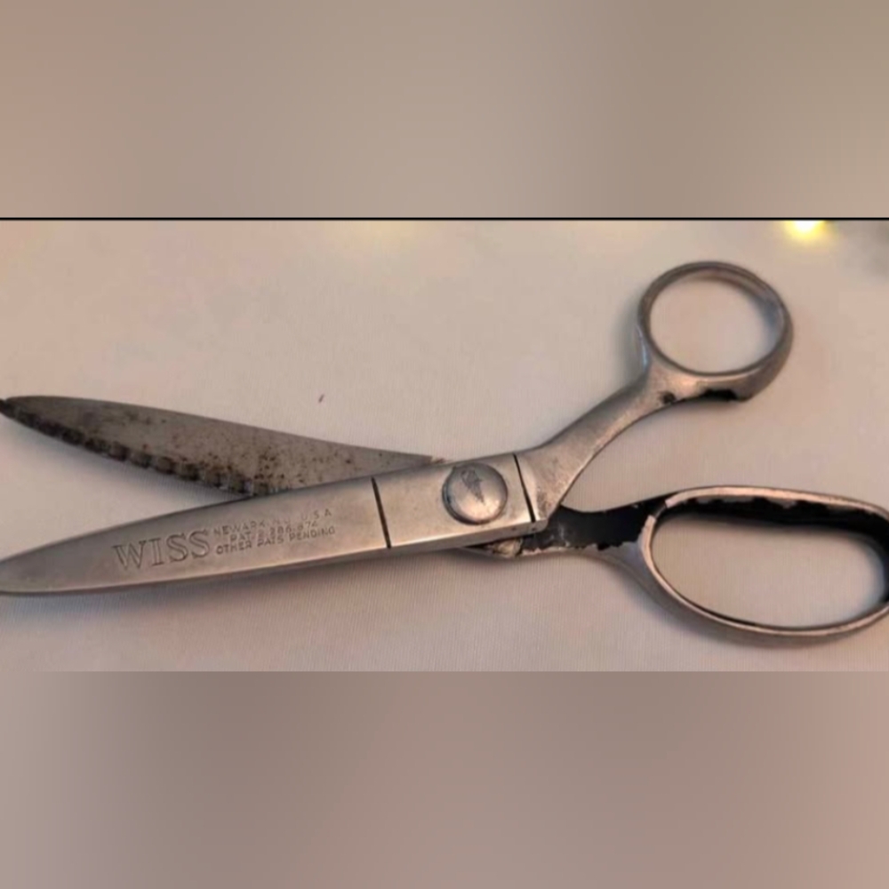 Vibtage 1950's WISS All Metal Pinking Shears Newark, NJ